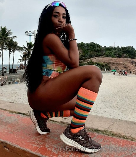 Foto di nudo di fuga di OnlyFans di Pretafogosaofc