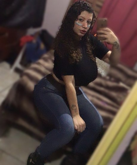 Foto di nudo di fuga di OnlyFans di Ashley Alves