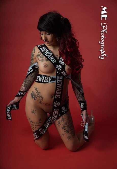Foto di nudo di fuga di OnlyFans di Angelvicious
