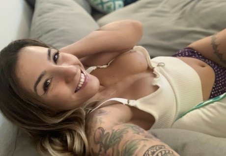 Foto di nudo di fuga di OnlyFans di Pati Fontes