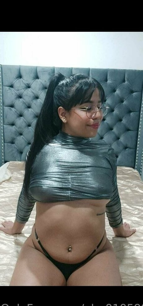 Foto di nudo di fuga di OnlyFans di Alm010599