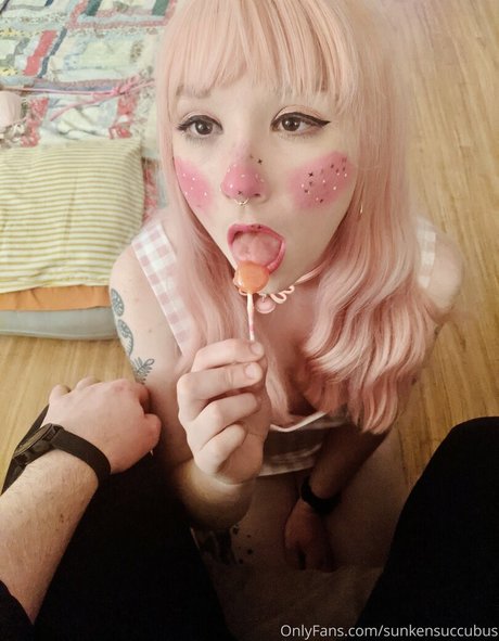 Foto di nudo di fuga di OnlyFans di Sunkensuccubus