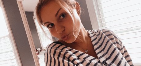 Foto di nudo di fuga di OnlyFans di Leah Booth
