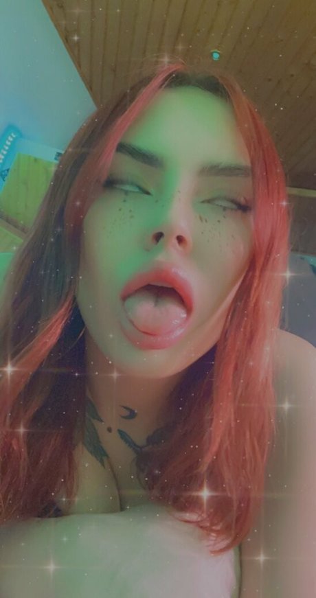 Foto di nudo di fuga di OnlyFans di Kirameow
