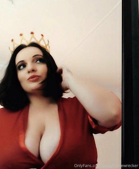 Foto di nudo di fuga di OnlyFans di Bustyhomewrecker