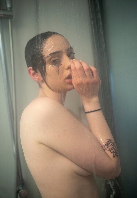 Foto di nudo di fuga di OnlyFans di Didem Ustuner