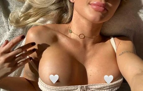 Foto di nudo di fuga di OnlyFans di Victoriabroshkina
