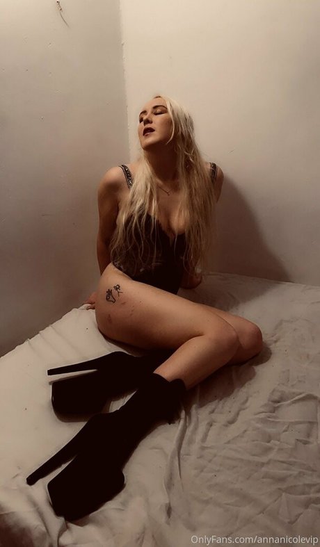 Annanicolevip