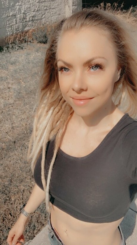 Nina Rei