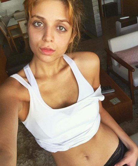 Foto di nudo di fuga di OnlyFans di Maria Luiza Sousa