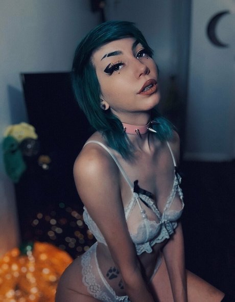 Foto di nudo di fuga di OnlyFans di Chrryghxst