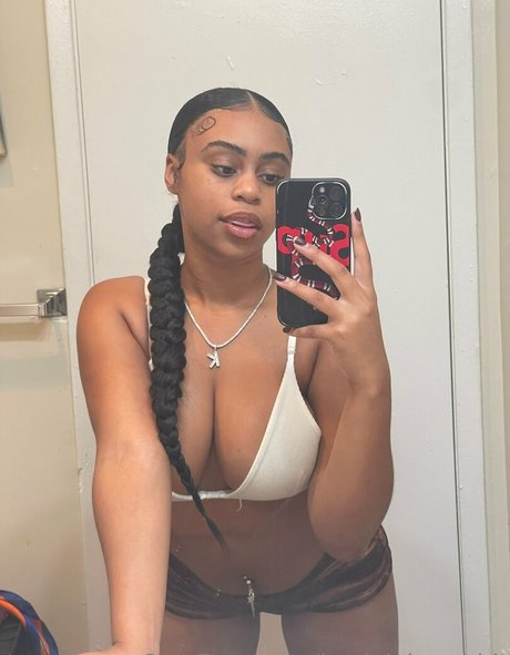 Kaylalebombbb
