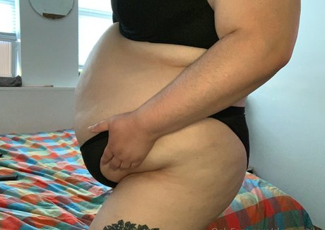 Foto di nudo di fuga di OnlyFans di Cloverxmiles