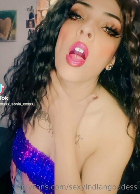 Foto di nudo di fuga di OnlyFans di Sexyindiangoddess