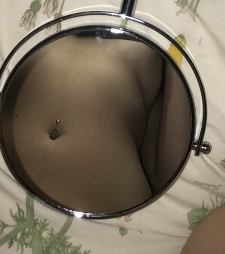 Foto di nudo di fuga di OnlyFans di Bean933