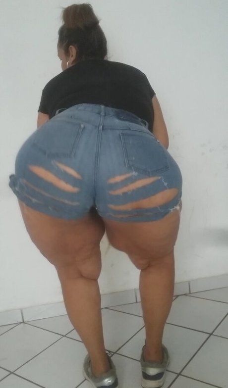 Foto di nudo di fuga di OnlyFans di Panifat