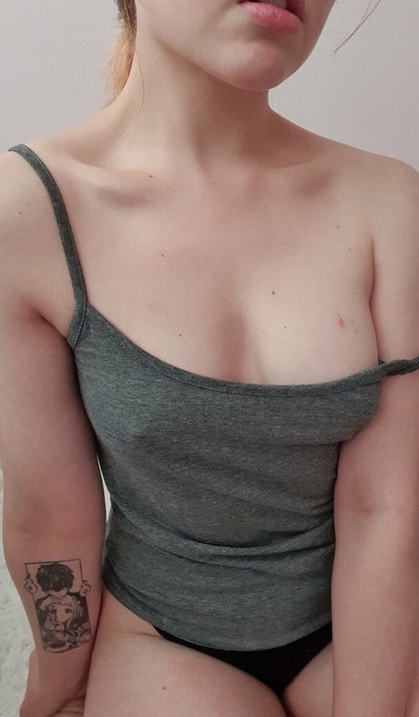 Foto di nudo di fuga di OnlyFans di Milkypurin
