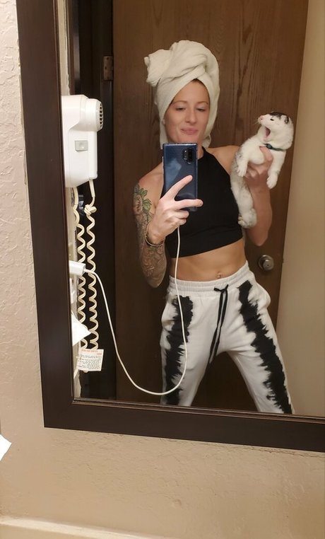Foto di nudo di fuga di OnlyFans di Mikaylarainesfans