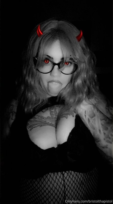 Foto di nudo di fuga di OnlyFans di Adellaaddams
