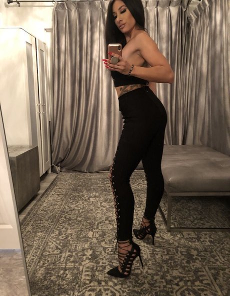 Foto di nudo di fuga di OnlyFans di Goddesstangent