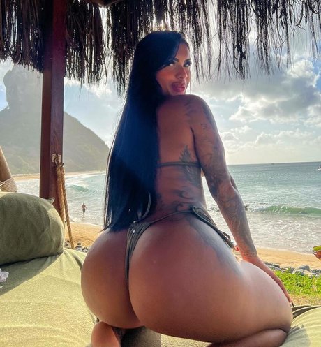 Foto di nudo di fuga di OnlyFans di Clara Batista