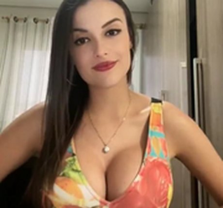 Foto di nudo di fuga di OnlyFans di Nvlalizan