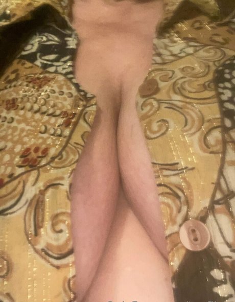 Foto di nudo di fuga di OnlyFans di Tggfilms