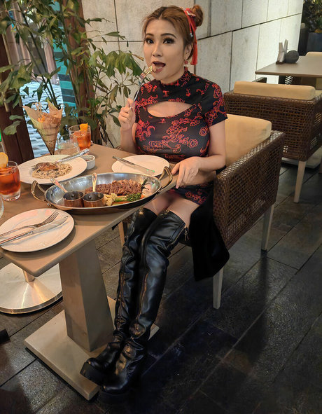 Sexycyborg