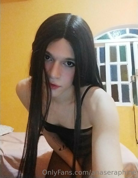 Foto di nudo di fuga di OnlyFans di Anaseraphine