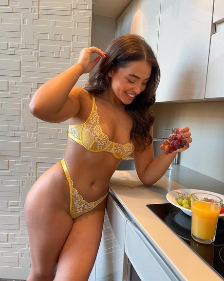 Clo Lloyd