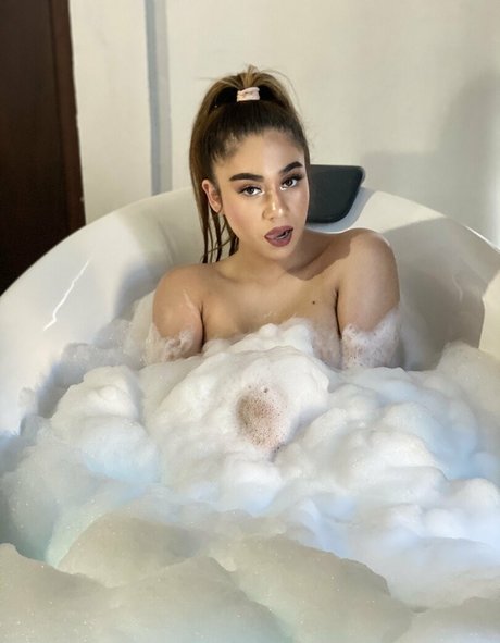 Gisellemontes18