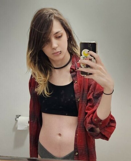 Foto di nudo di fuga di OnlyFans di Cattrinooo