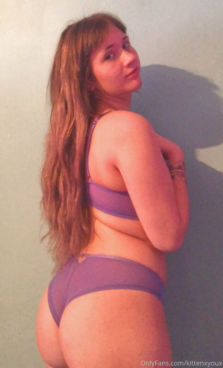 Foto di nudo di fuga di OnlyFans di Kittenxyoux