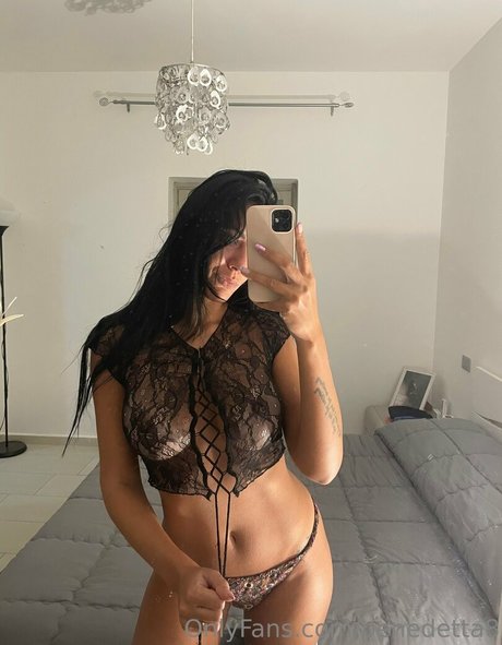 Foto di nudo di fuga di OnlyFans di Benedetta