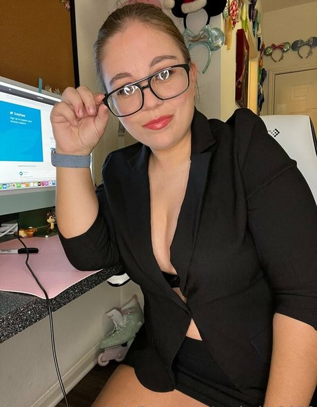 Assbabe2020