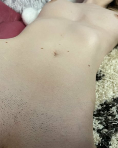Foto di nudo di fuga di OnlyFans di Nikkiinnirvana