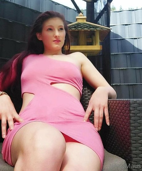 Foto di nudo di fuga di OnlyFans di Nessimaus