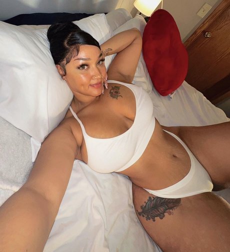 Foto di nudo di fuga di OnlyFans di Darla Shuttlesworth