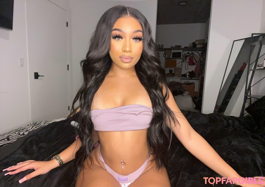 Foto di nudo di fuga di OnlyFans di Bubble Booty #1041