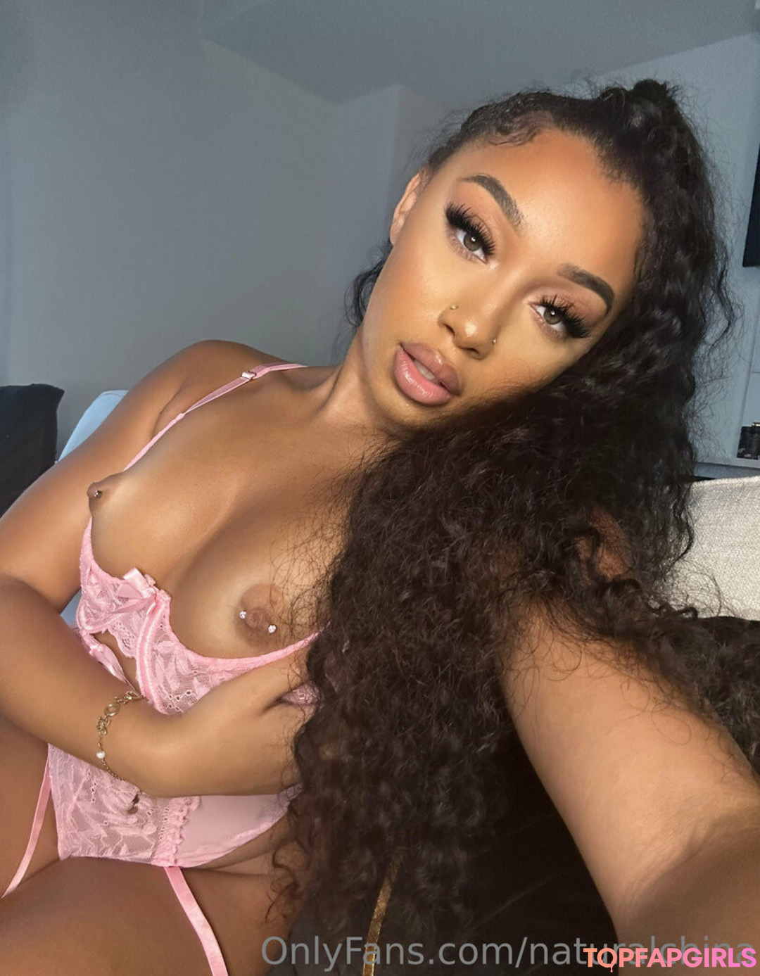 Foto di nudo di fuga di OnlyFans di Bubble Booty #1394