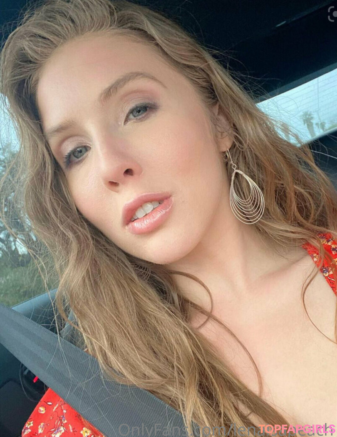Foto di nudo di fuga di OnlyFans di Lena Paul #1172
