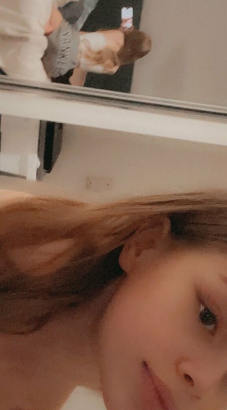 Foto di nudo di fuga di OnlyFans di Onlyfanswmadi