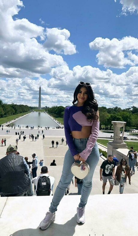 Foto di nudo di fuga di OnlyFans di Sophia Leone