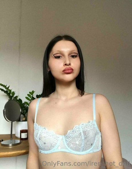 Irenhotdoll