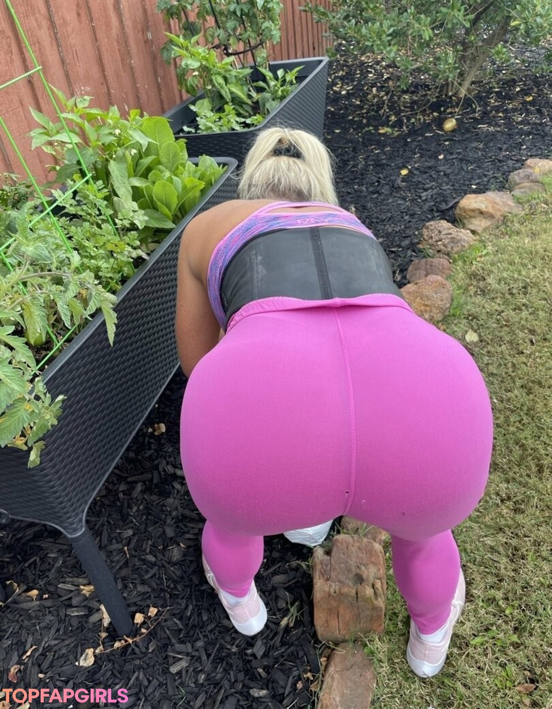 Foto di nudo di fuga di OnlyFans di Texasthighs #1444