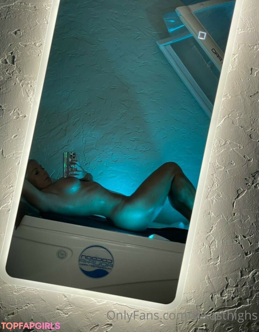 Foto di nudo di fuga di OnlyFans di Texasthighs #1989