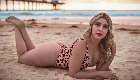 Viviane Lomelin