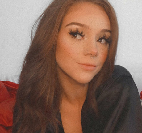 Foto di nudo di fuga di OnlyFans di Alicia Parente