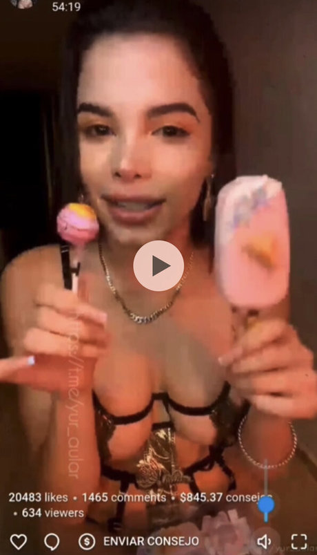 Foto di nudo di fuga di OnlyFans di Yurgenis Aular