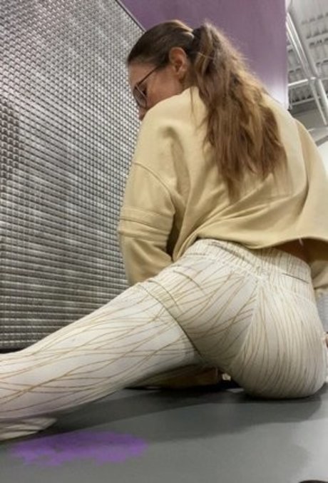 Foto di nudo di fuga di OnlyFans di Stormiskies